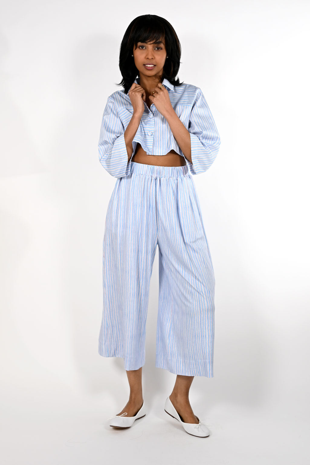 Baggy short trousers