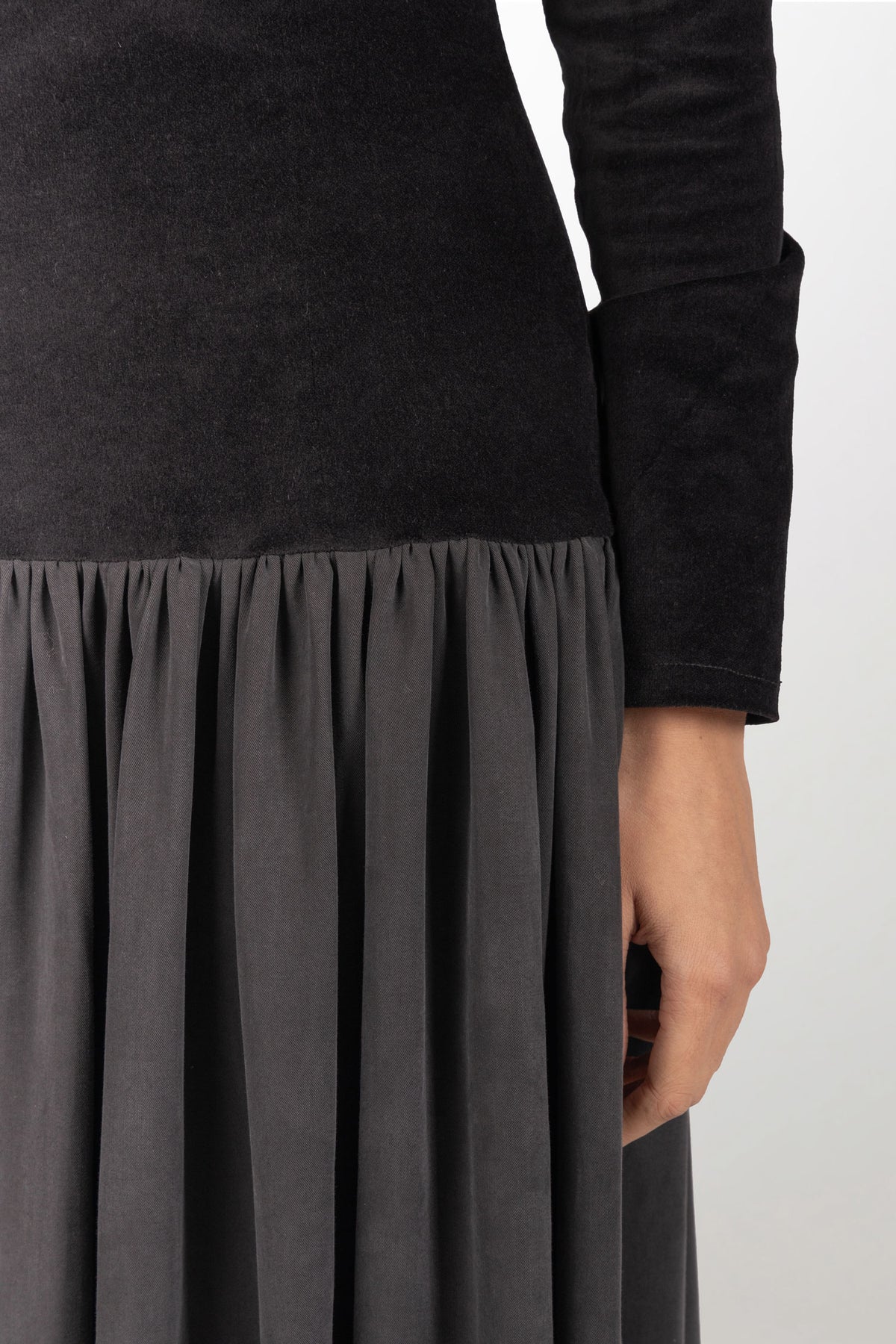 Long dress in velour and Tencel®