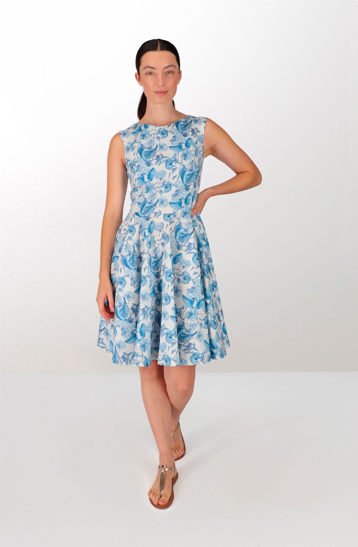<span>Robe circulaire en coton – Blue Sparrows</span>