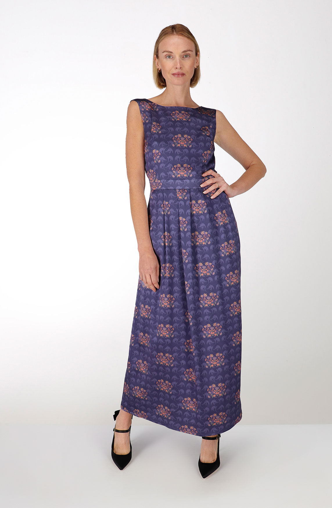 Flowers ornaments silk dress