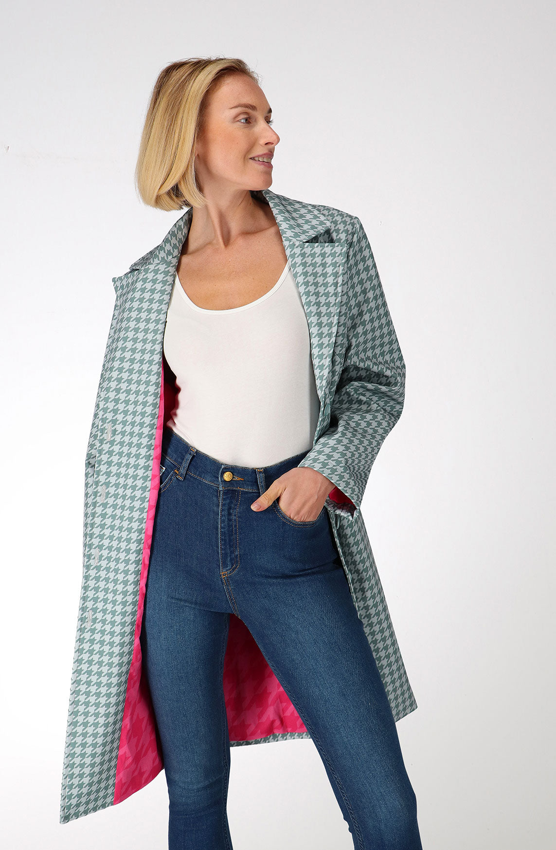 Grey houndstooth polyester waterproof coat