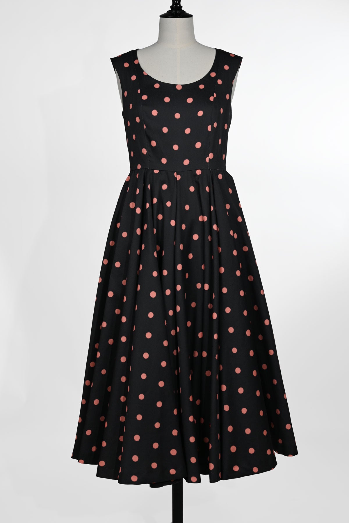 Midi dress with polka