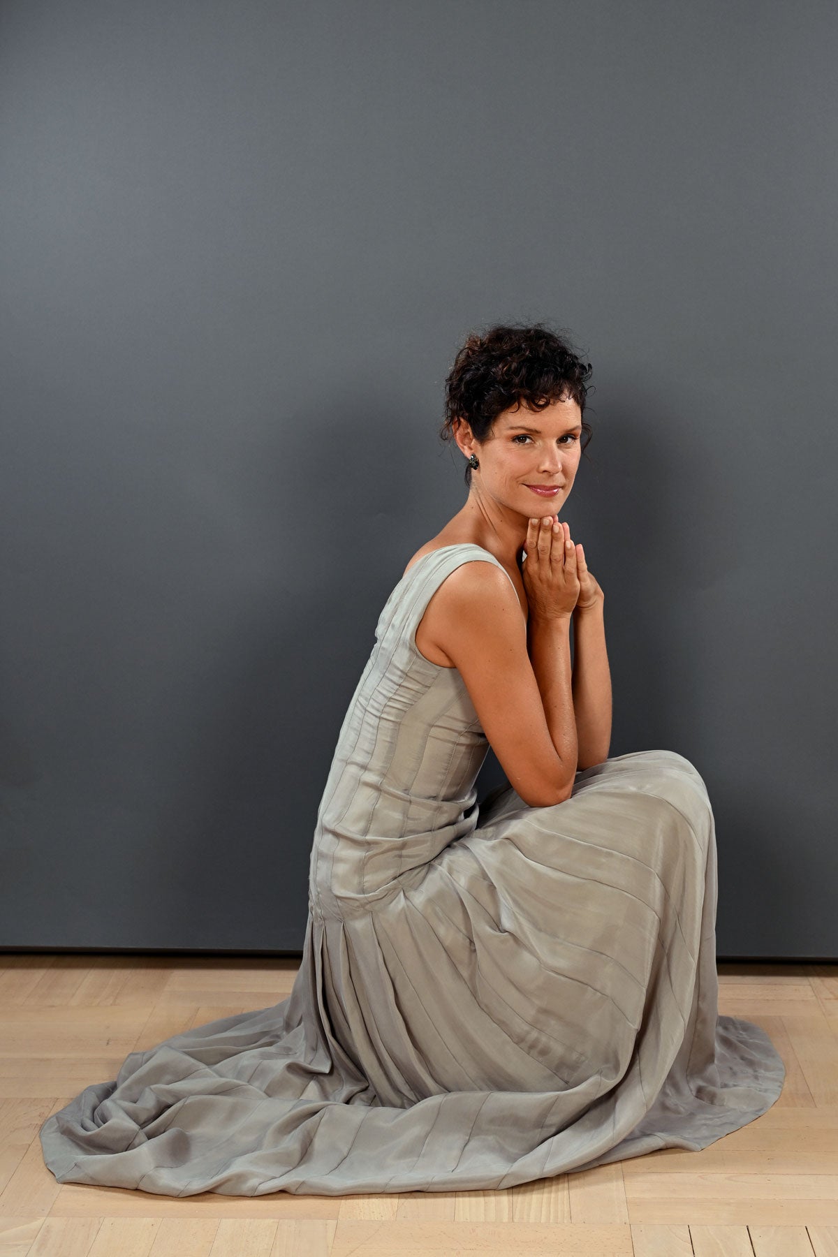 Viscose dress with vertical bands