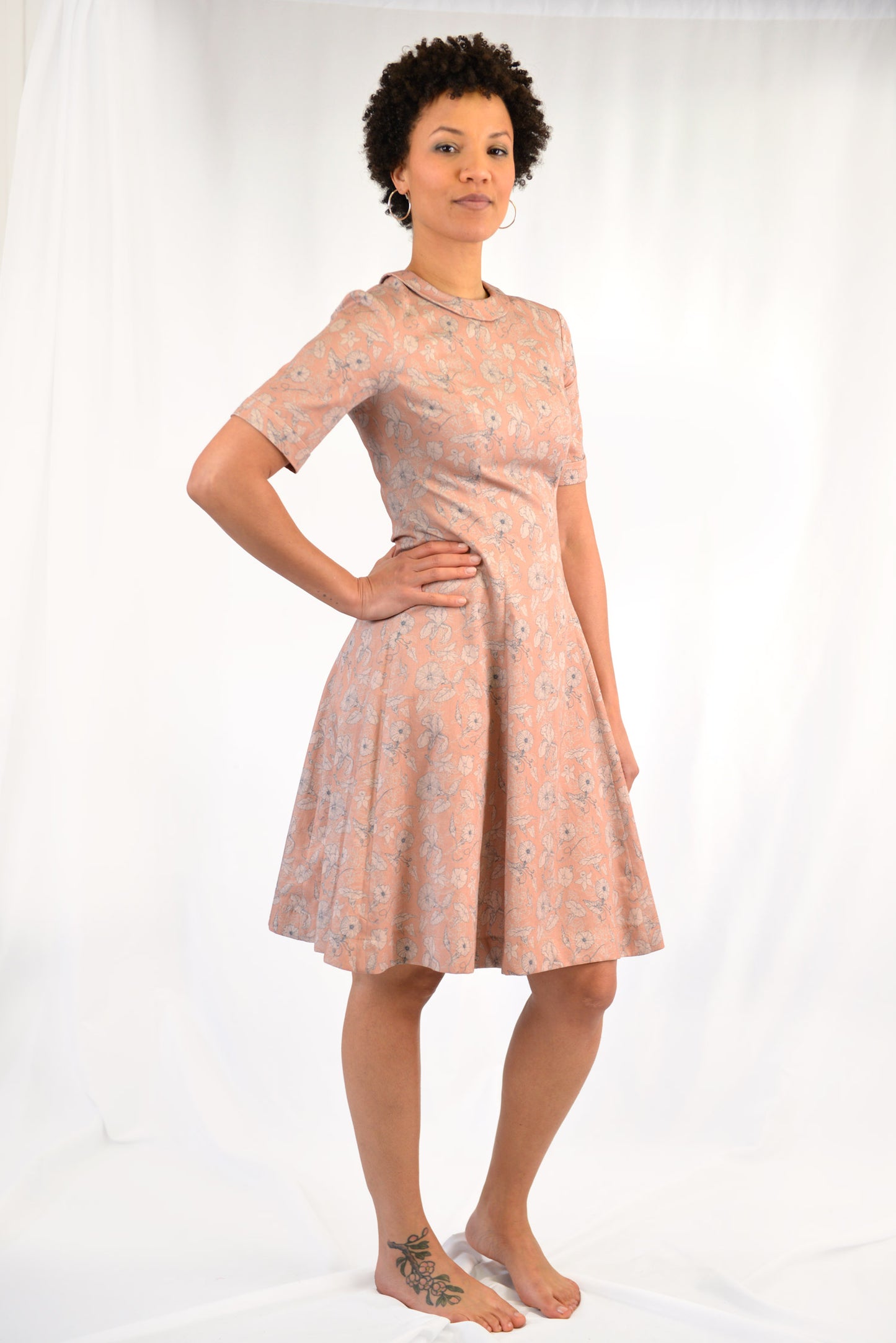 Peach dress with little round collar (#26-4)