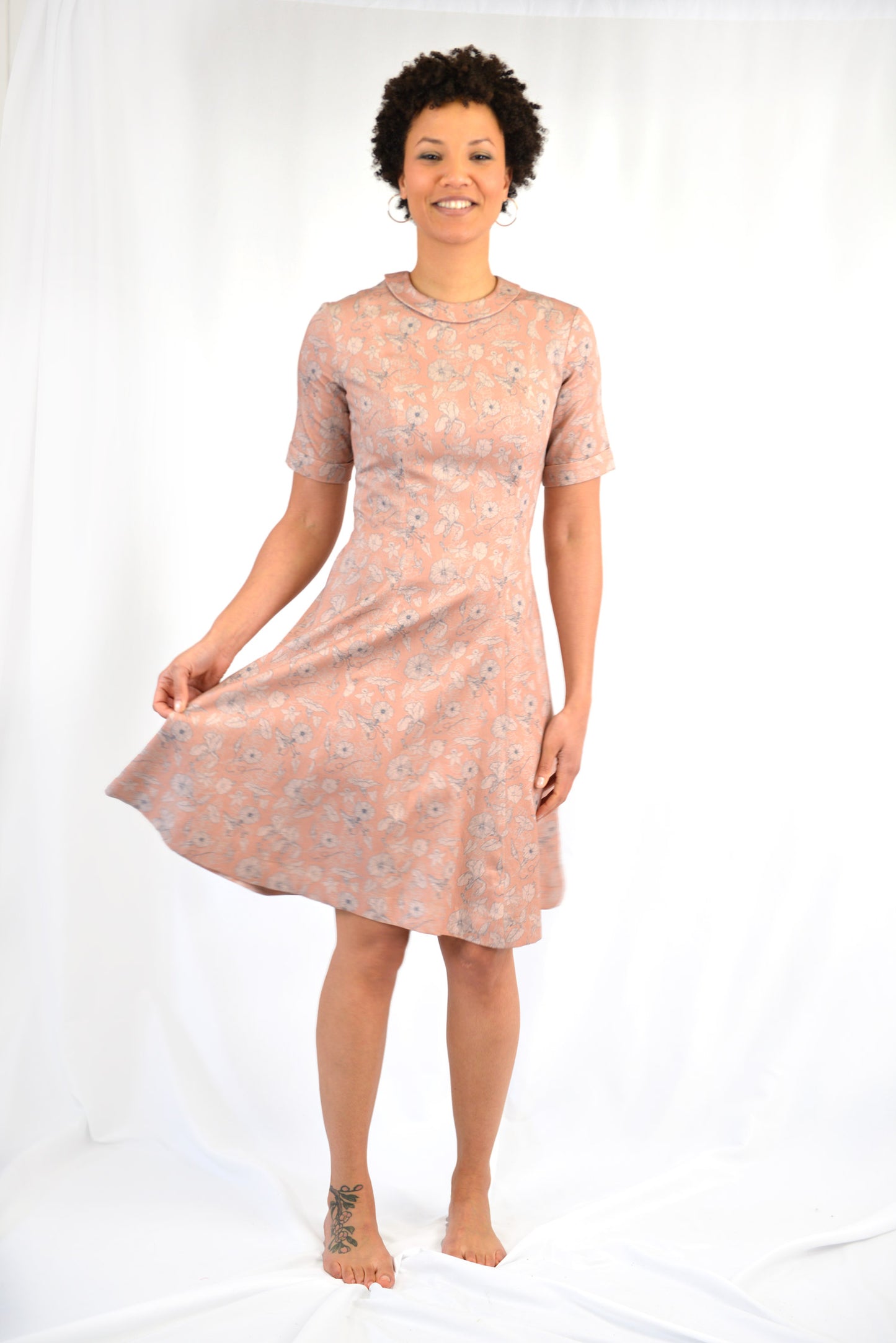 Peach dress with little round collar (#26-4)