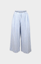 Baggy short trousers
